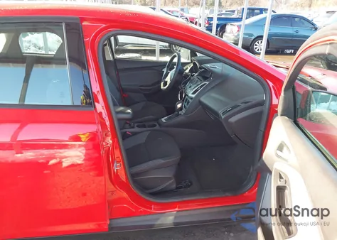 2014 Ford Focus Se from USA, damaged, VIN 1FADP3K26EL360527